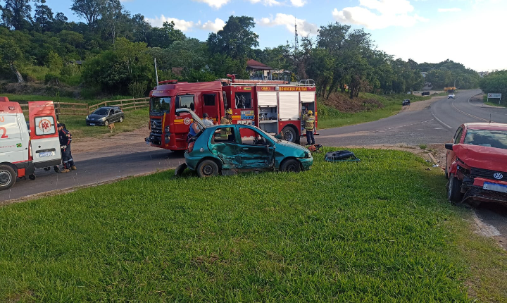 Acidente deixa dois feridos em Rio Pardo