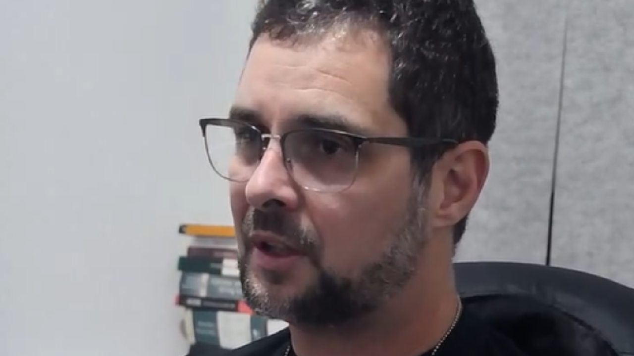 Delegado afirma que não há risco de ataque em escolas e alerta para fake news