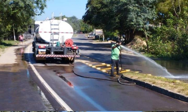 Mutirão de limpeza remove areia da Avenida Perimetral em Rio Pardo