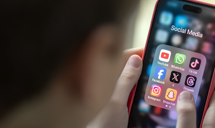 Reino Unido vai proibir redes sociais para menores de 16 anos