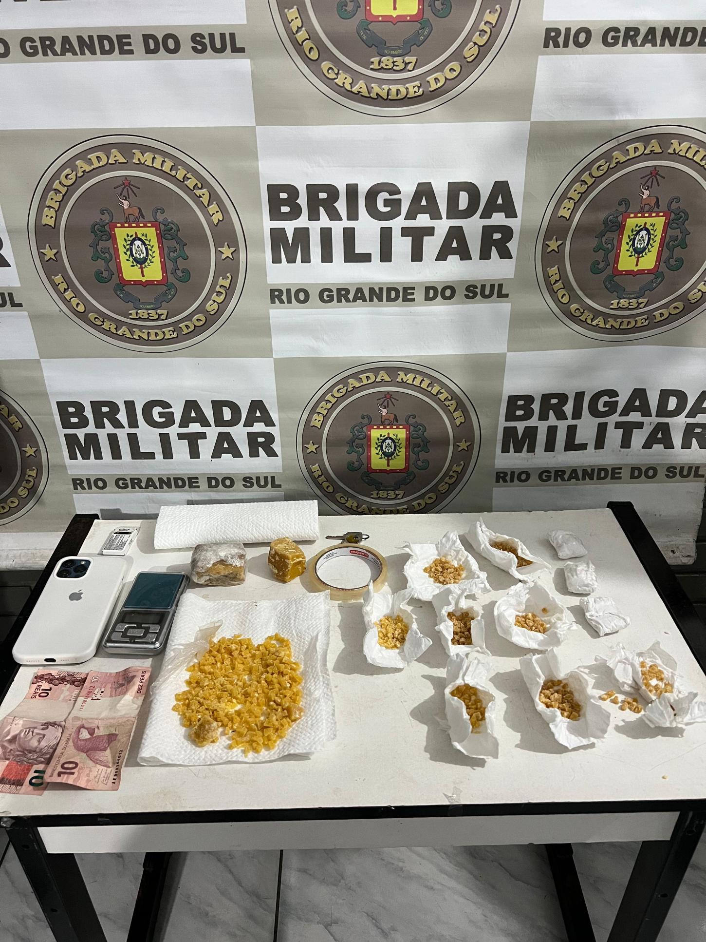 Casal é preso no interior de Rio Pardo. 