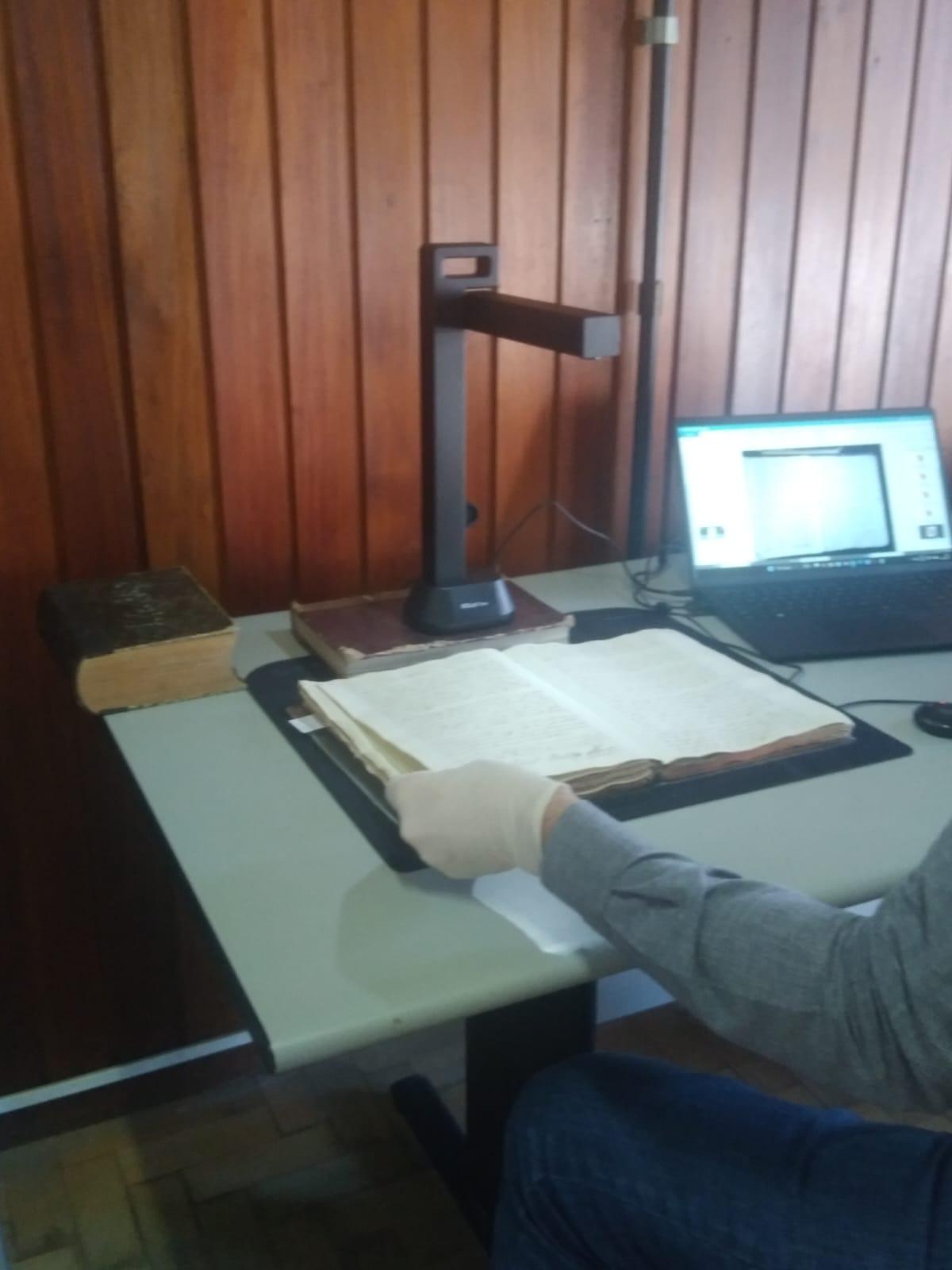 Digitalização do acervo histórico tem início em Rio Pardo