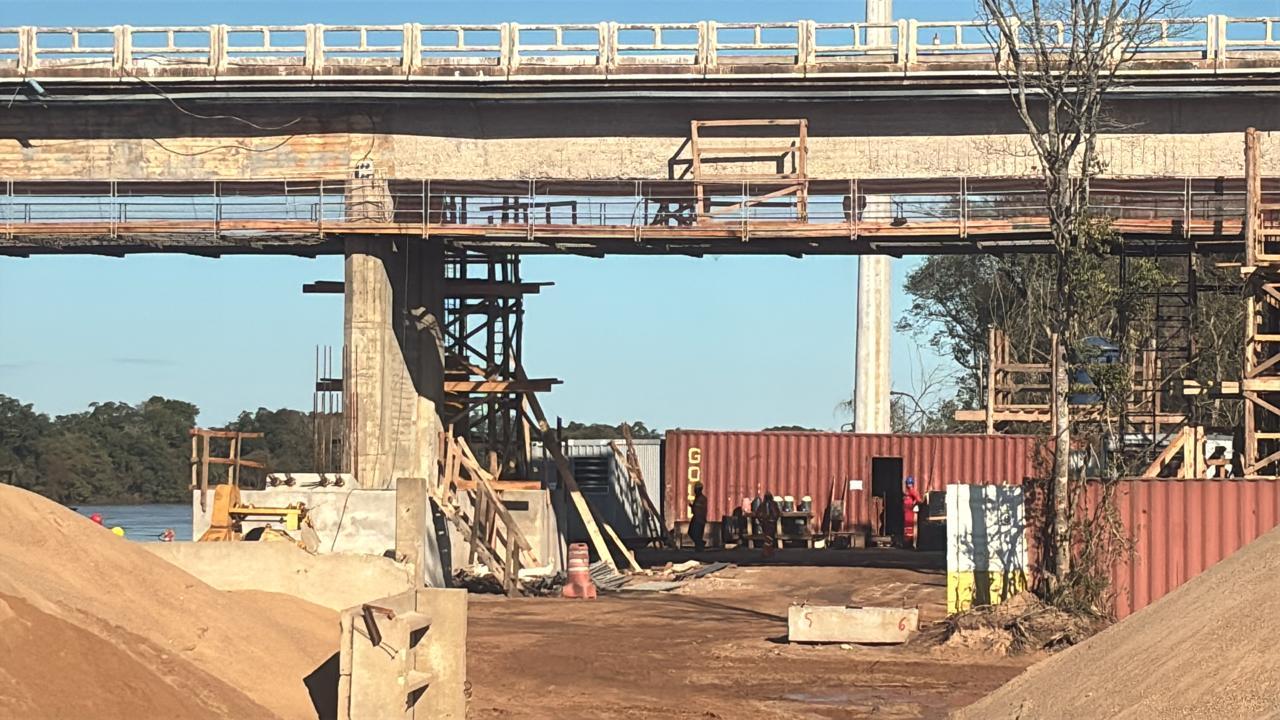 Imagens: Avanço nas obras da ponte sobre o rio Jacuí, em Rio Pardo