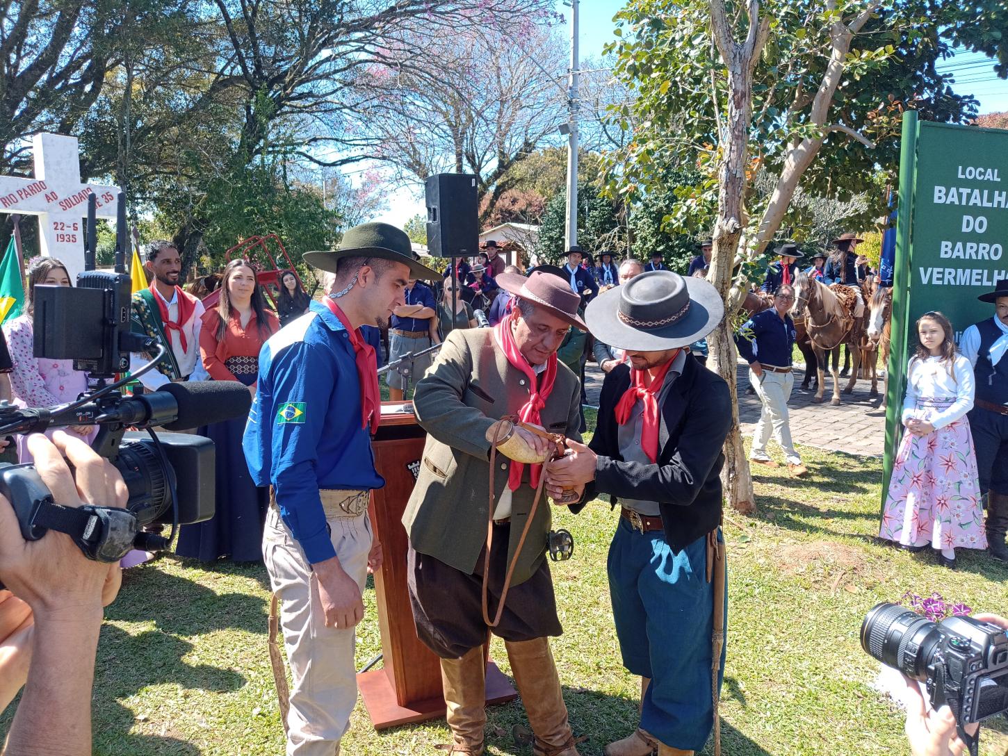 COMEÇOU A MAIOR SEMANA FARROUPILHA DA REGIÃO