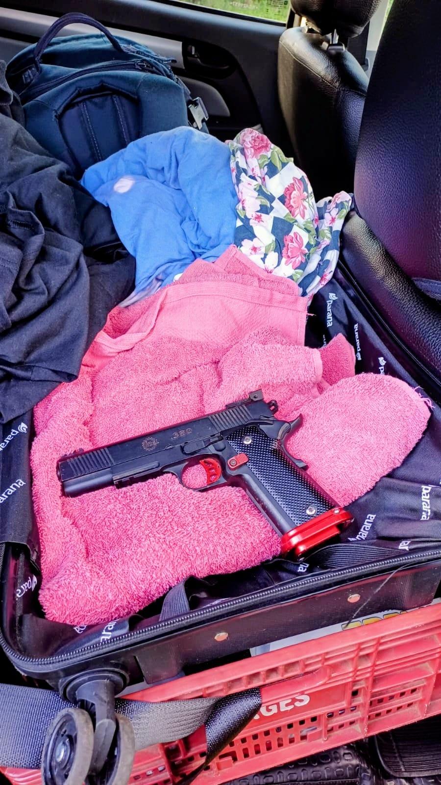 PRF prende dupla após perseguição na BR-290