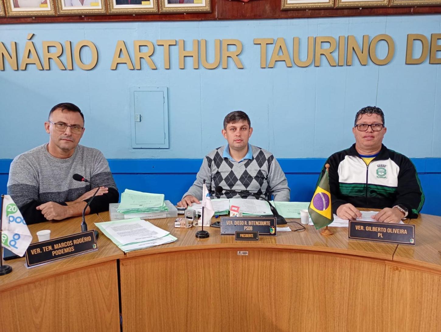 Comissão da Câmara de Rio Pardo analisa projetos durante 13ª reunião ordinária