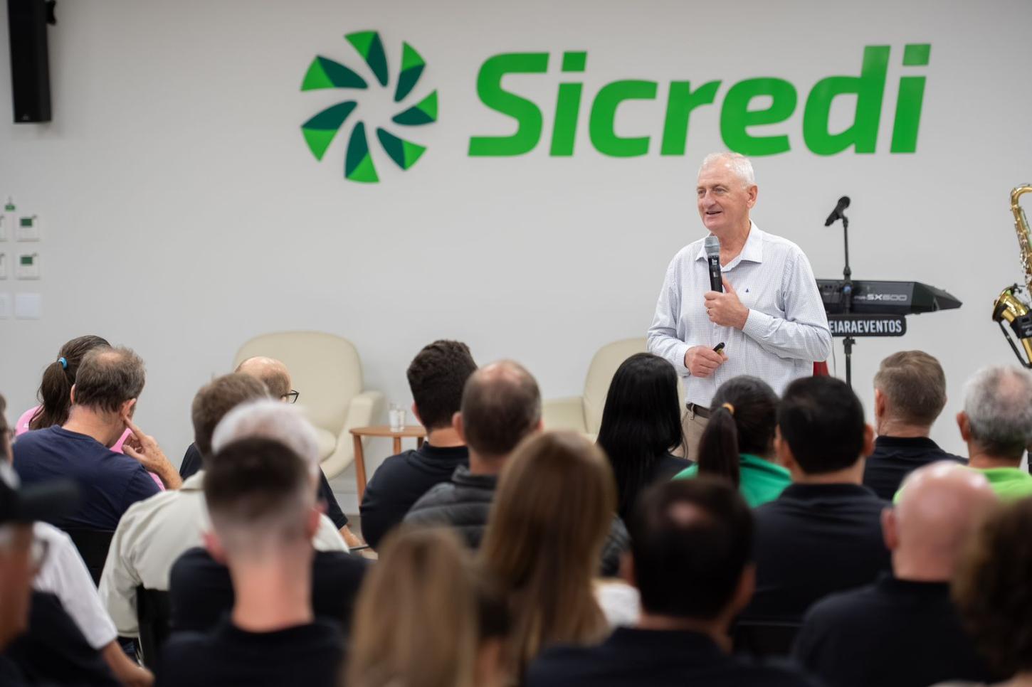 Sicredi Vale do Rio Pardo apresenta resultados históricos e reforça impacto social em assembleia