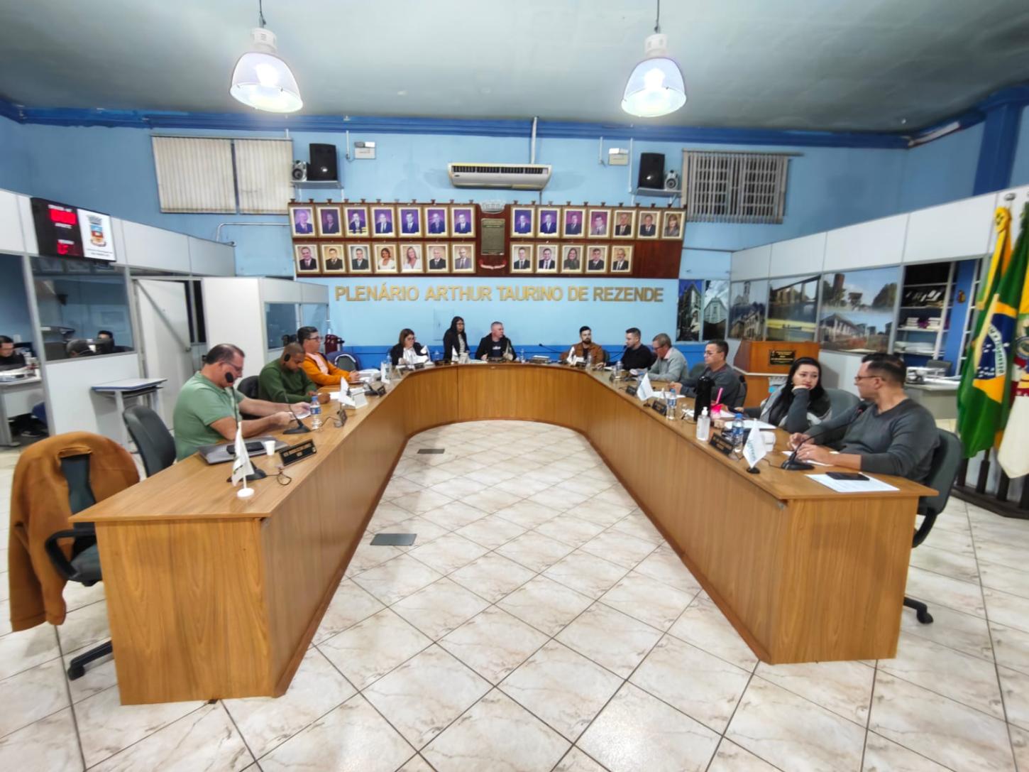 Câmara de Rio Pardo aprova projetos, homenagens e moção de apoio aos produtores de tabaco