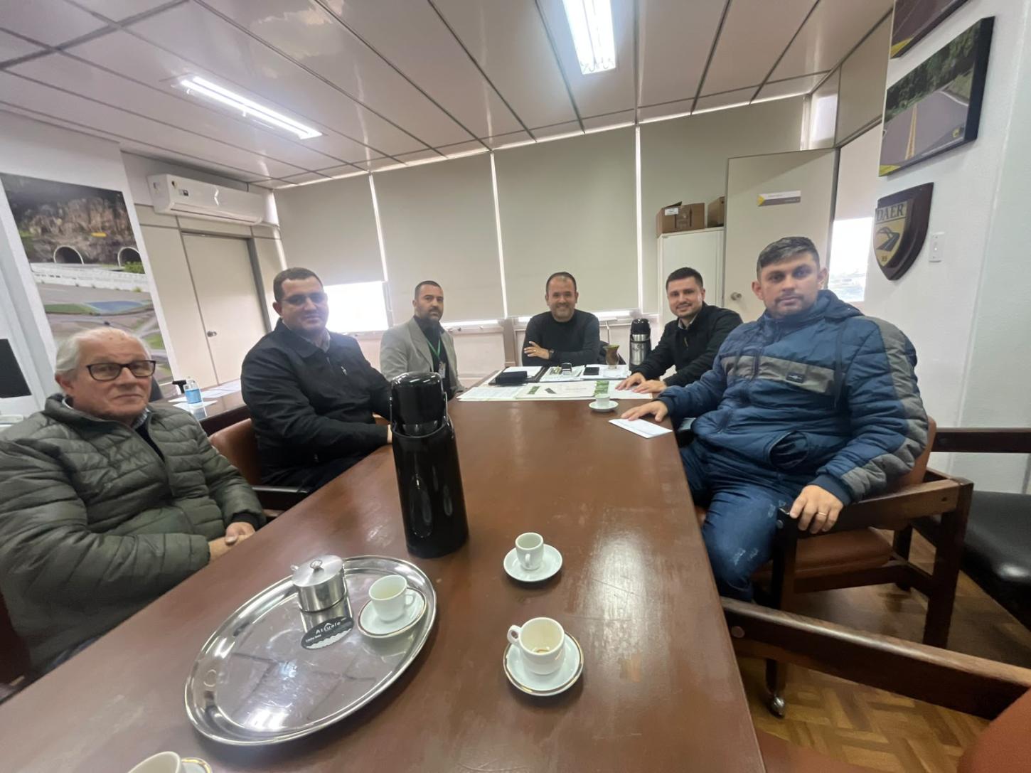 REUNIÃO DEBATEU ESTRATÉGIAS EM PORTO ALEGRE