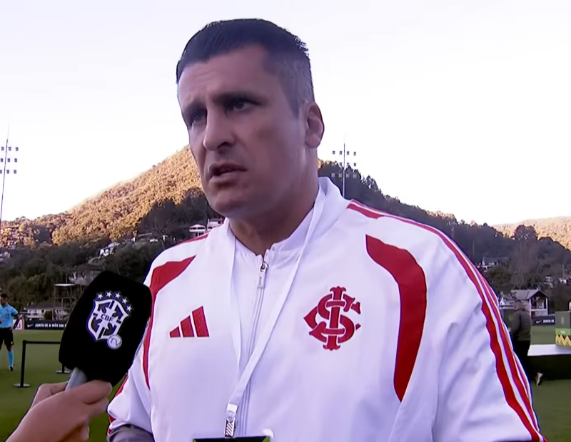 DOUGLAS RODRIGUES