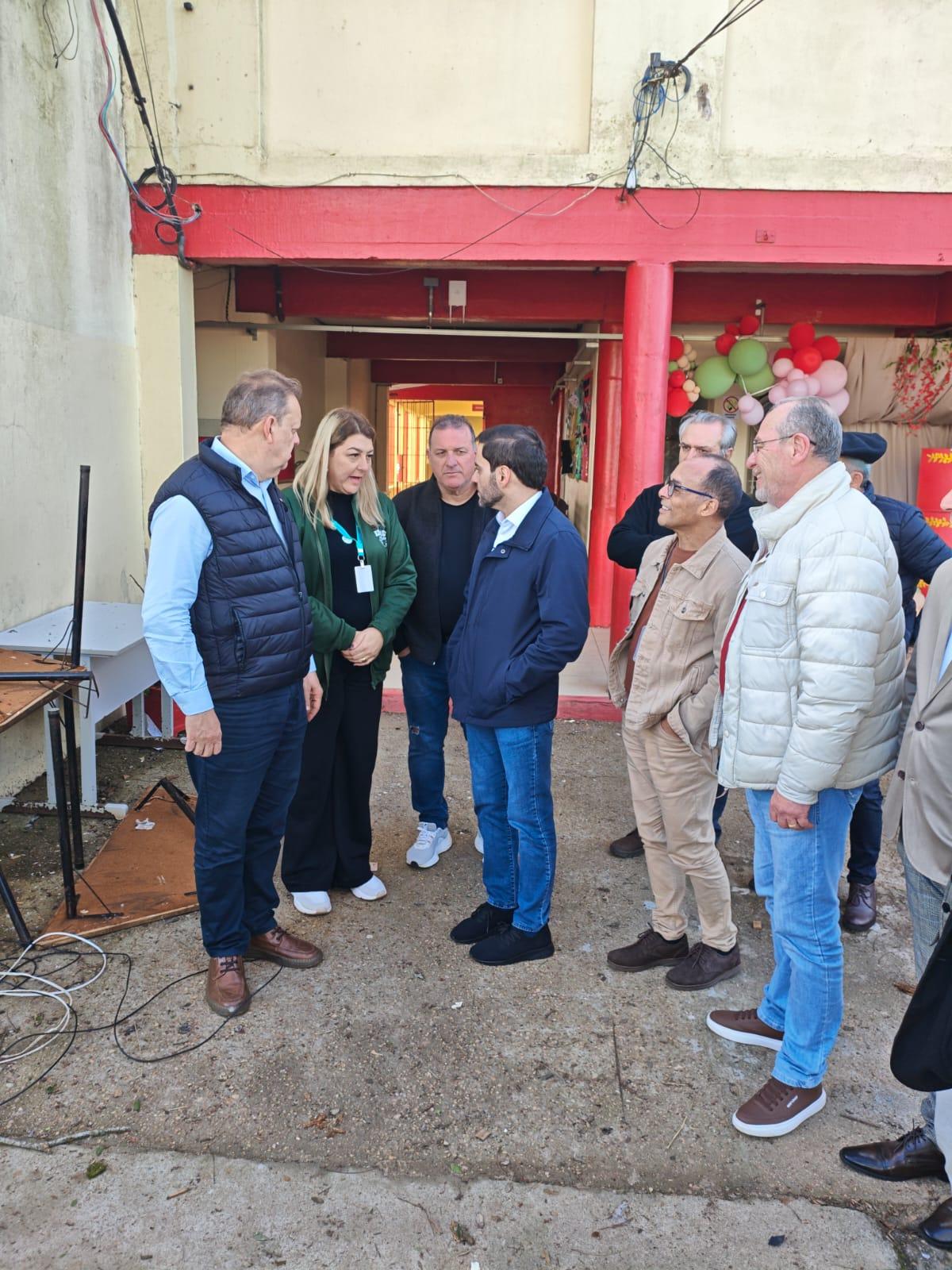 Vice-governador Gabriel Souza no colégio Barro Vermelho
