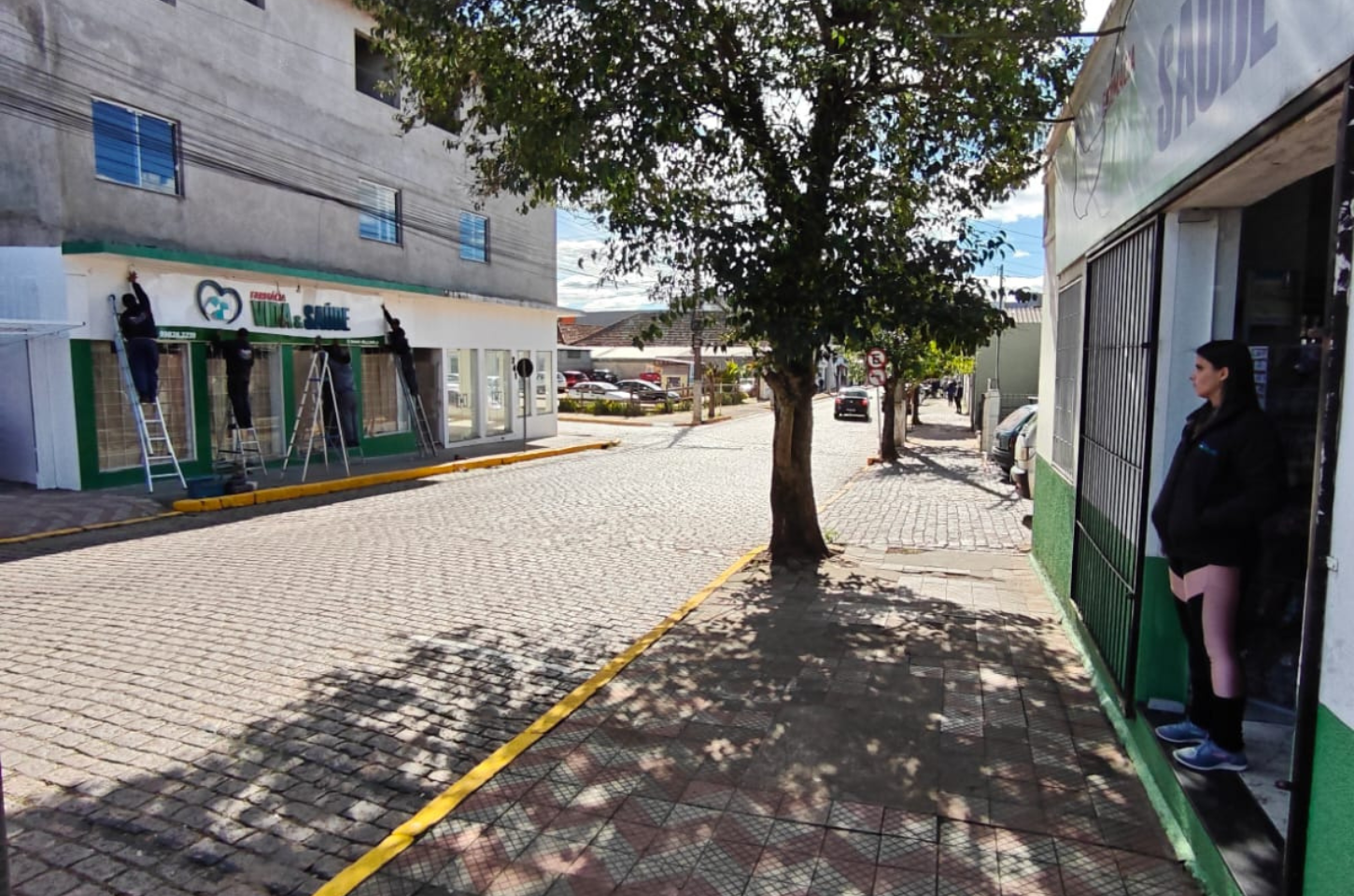 Farmácia Vida e Saúde amplia espaço e muda de endereço
