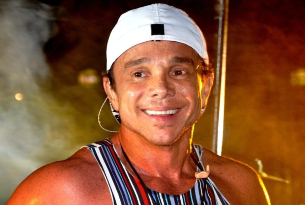 Cantor Netinho morre aos 60 anos