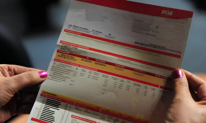 Conta de luz da RGE terá aumento de quase 15% para consumidores residenciais