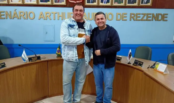 Josmar Machado toma posse como vereador