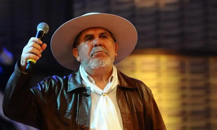 Morre Bagre Fagundes, Autor de 'Canto Alegretense', aos 86 Anos em Porto Alegre